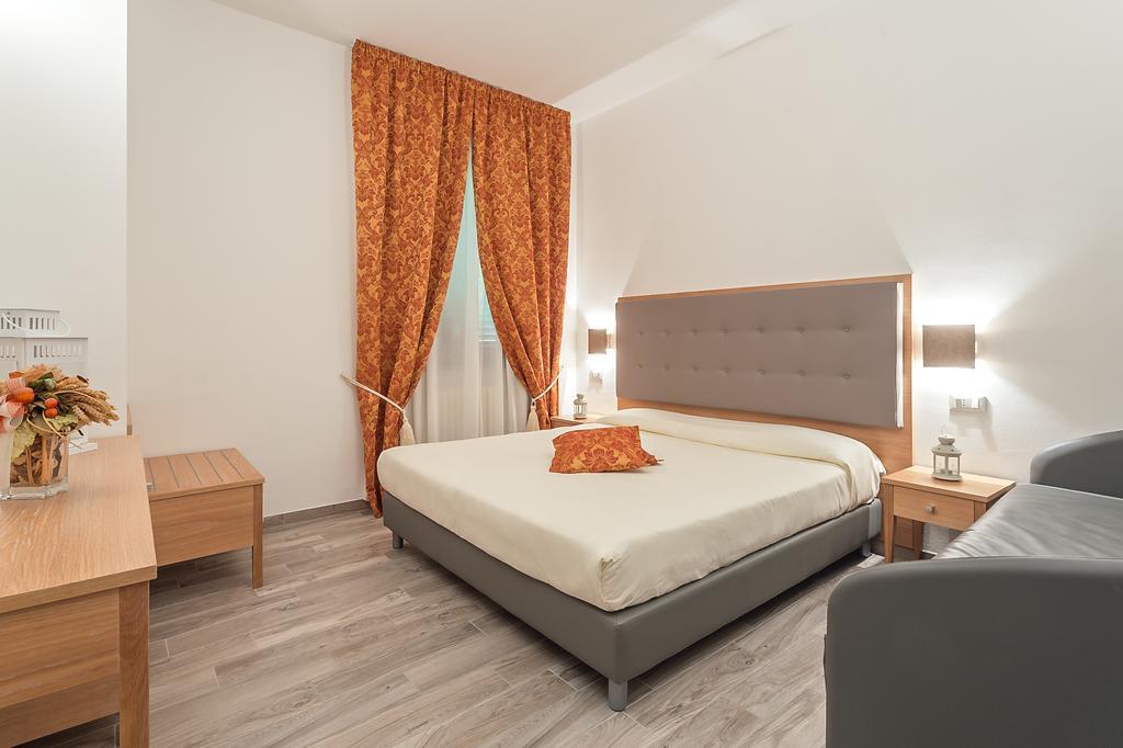 Hotel Il Buongustaio Massa  Extérieur photo