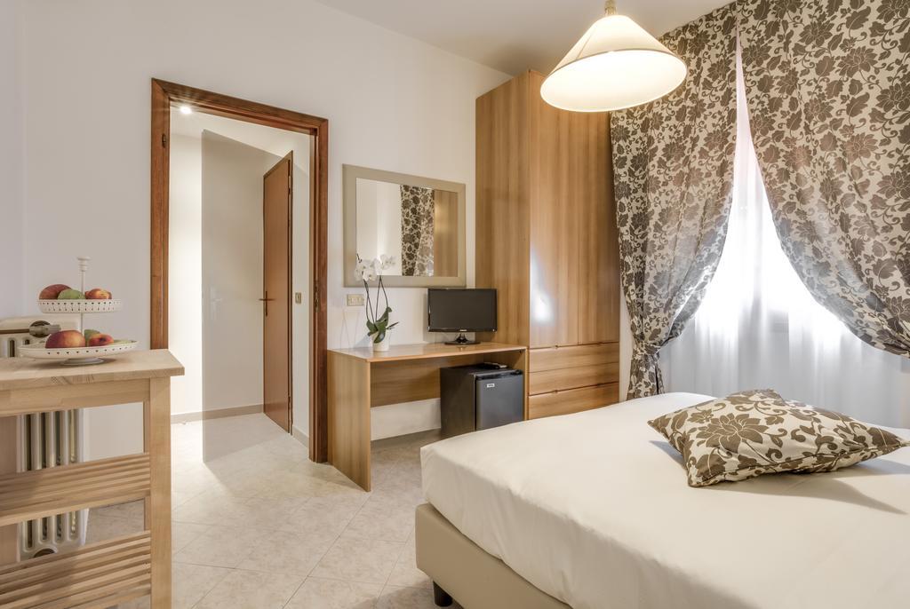 Hotel Il Buongustaio Massa  Extérieur photo